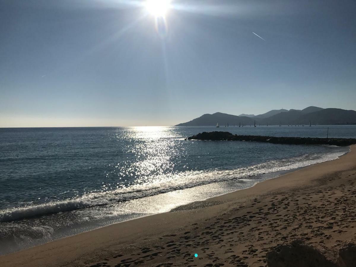 Appartement A 2 Pas De La Mer 戛纳 外观 照片